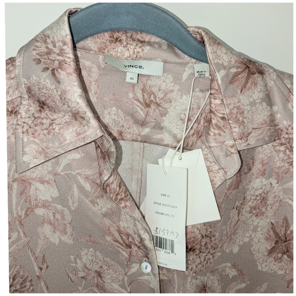 Vince Dahlia Printed Silk Cinch Back Shirt - Picture 2 of 7